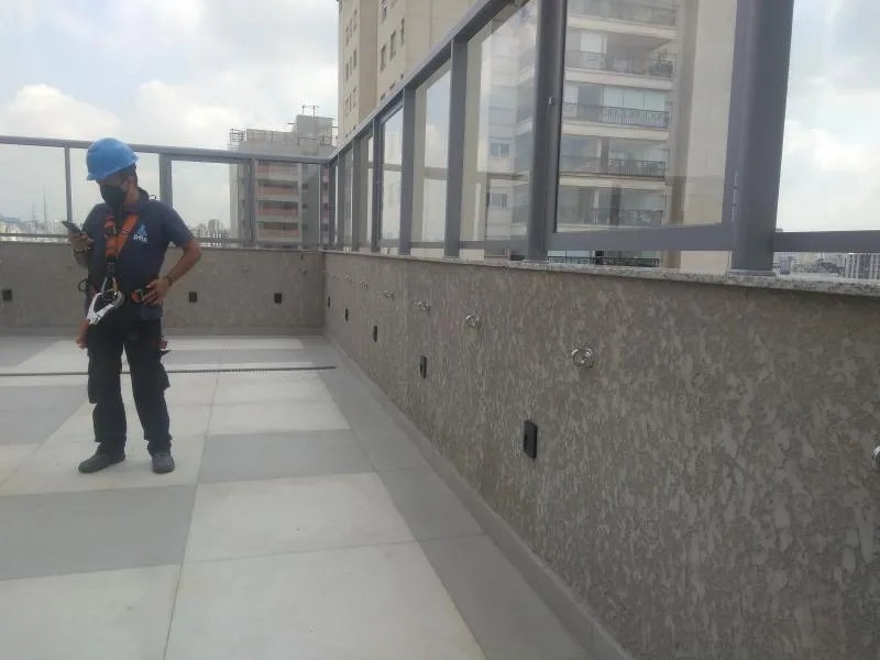 Imagem ilustrativa de Ancoragem e segurança do trabalho em altura