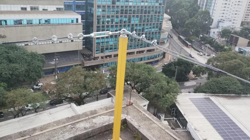 Empresa de manutenção de linha de vida