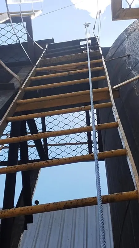 Instalação técnica de escada marinheiro em São Paulo