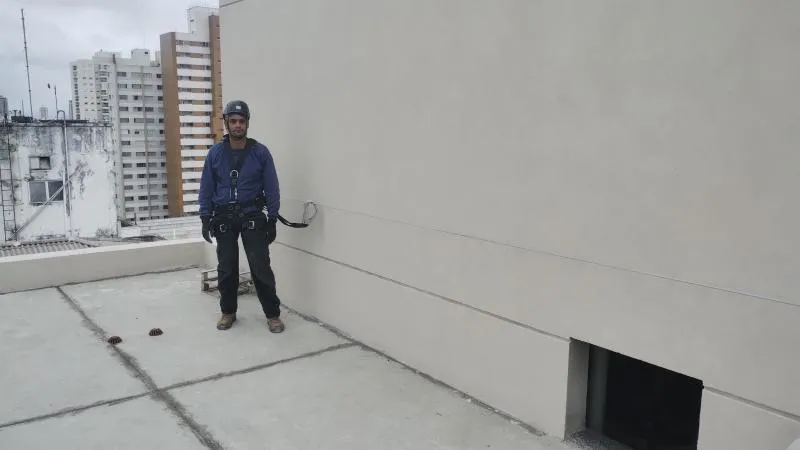 Ponto de ancoragem para linha de vida em São Paulo