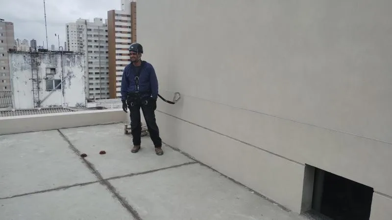 Segurança em altura para manutenção predial em São Paulo